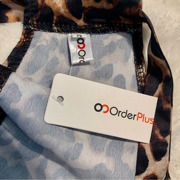 NWT Satin Tank Small OrderPlus Leopard Animal Print Black Brown Beige Keyhole - Picture 11 of 16